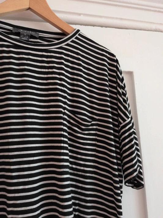 Primarks black white striped oversized t-shirt Size M